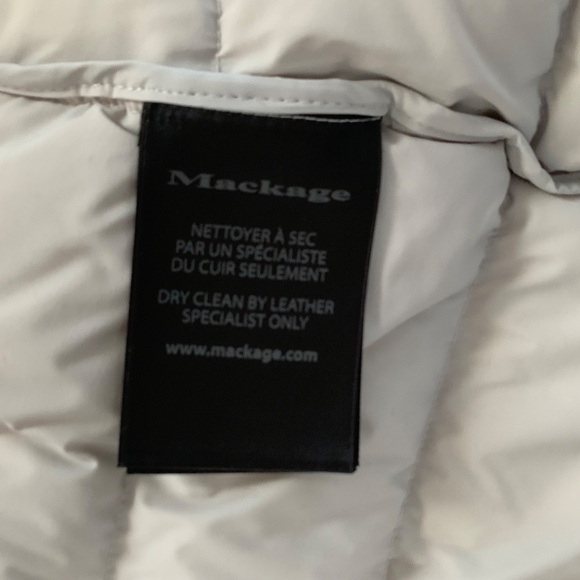 Mackage light grey puffer NWOT - Picture 4 of 7